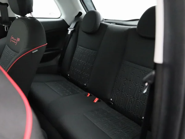 Fiat 500e (2024) — foto 3 van 22