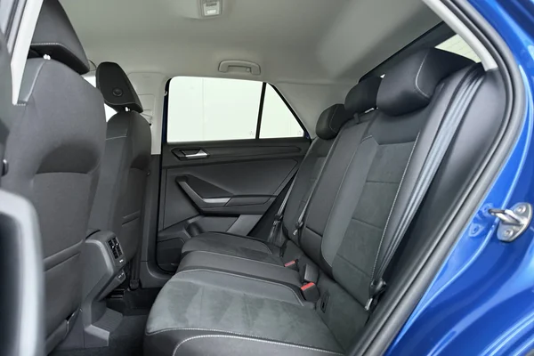 Volkswagen T-Roc (2024) — foto 15 van 16