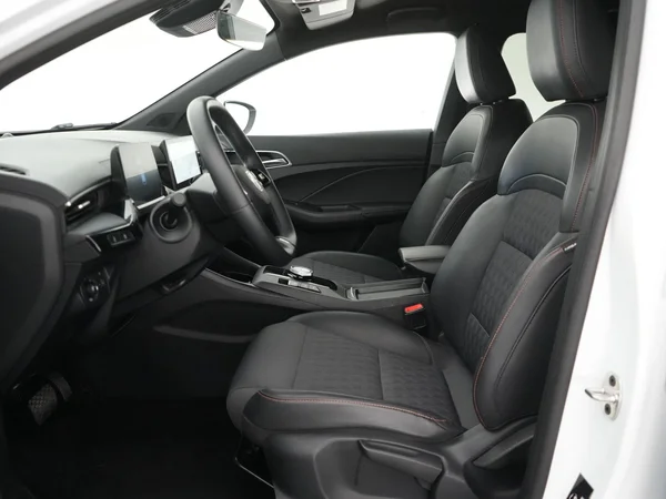 MG MG3 (2025) — foto 3 van 23