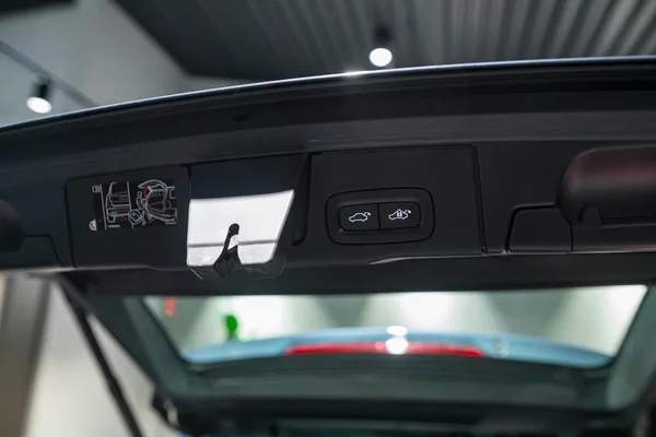 Volvo XC60 (2020) — foto 11 van 32