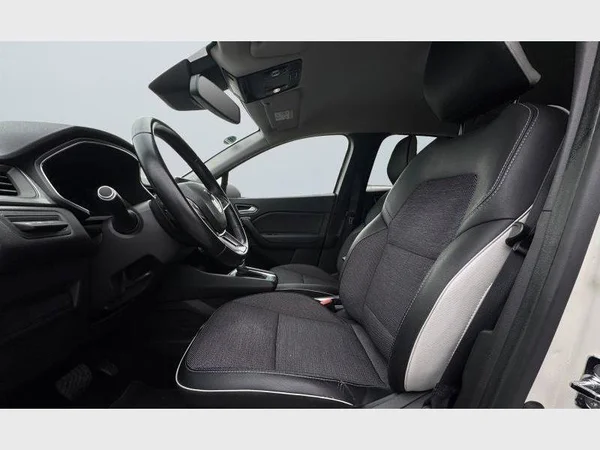 RENAULT Captur (2020) — foto 7 van 24