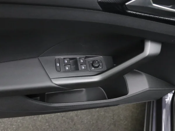 VOLKSWAGEN T-Cross (2026) — foto 11 van 20