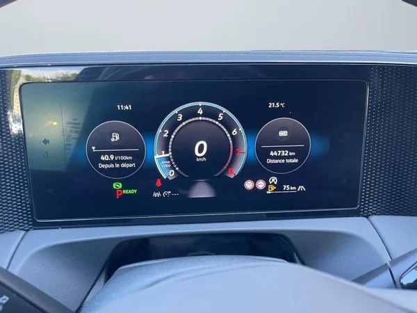 VOLKSWAGEN Tiguan (2024) — foto 10 van 29