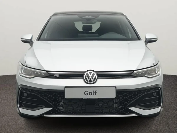 VOLKSWAGEN Golf VIII (2026) — foto 5 van 10
