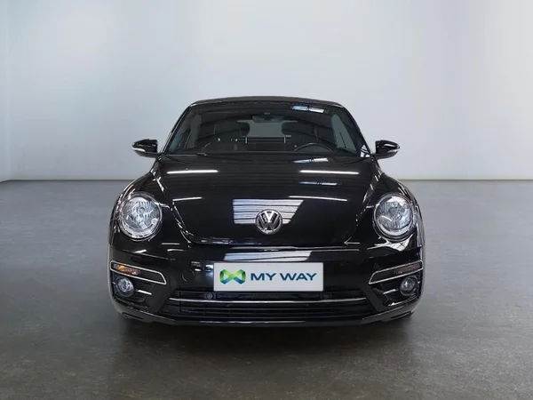 VOLKSWAGEN Beetle Cabriolet (2017) — foto 26 van 31