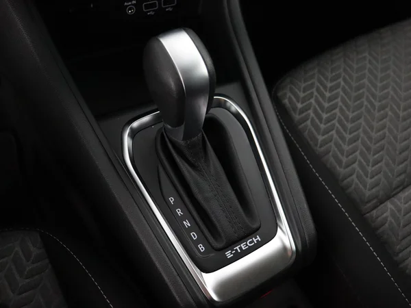 RENAULT Captur (2021) — foto 4 van 27