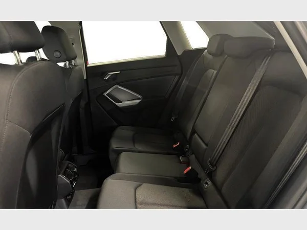 Audi Q3 (2025) — foto 2 van 24