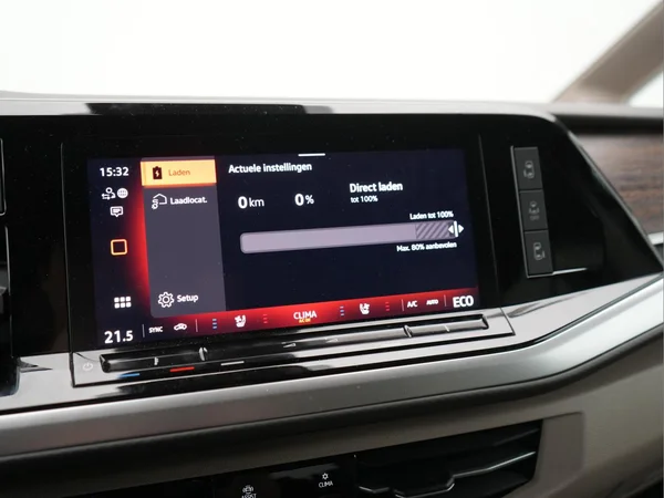 VOLKSWAGEN Multivan T7 Long eHybrid (PHEV) (2026) — foto 29 van 55