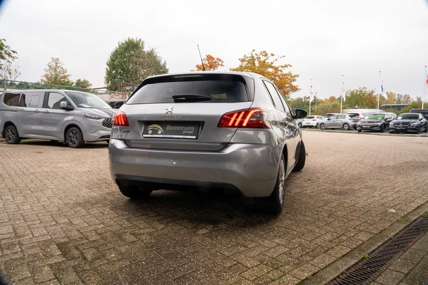 Peugeot 308 (2021) — foto 27 van 64