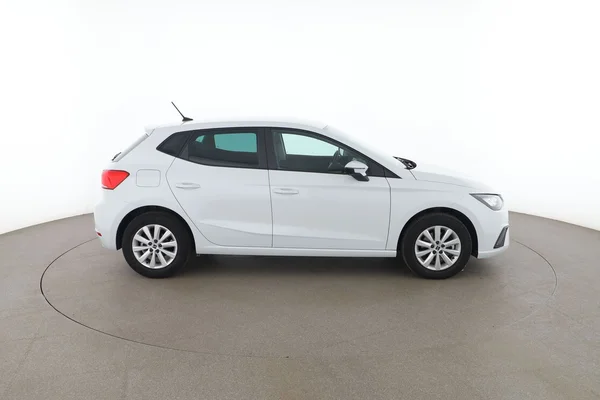 Seat Ibiza (2023) — foto 13 van 16