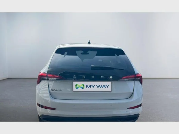 Skoda Scala (2022) — foto 24 van 26