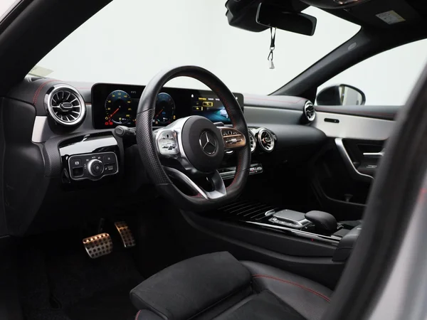 Mercedes-Benz CLA (2022) — foto 28 van 45