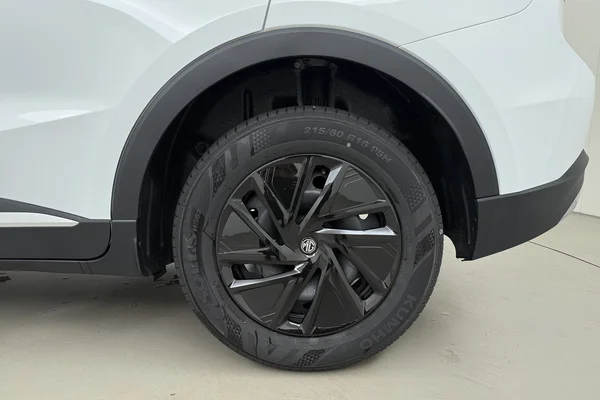 MG Zs (2026) — foto 13 van 16