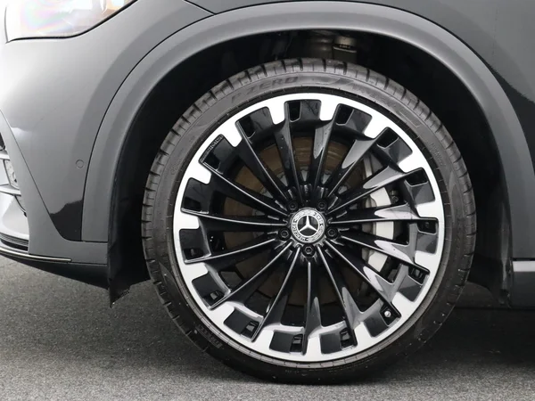 Mercedes-Benz EQE (2025) — foto 33 van 35