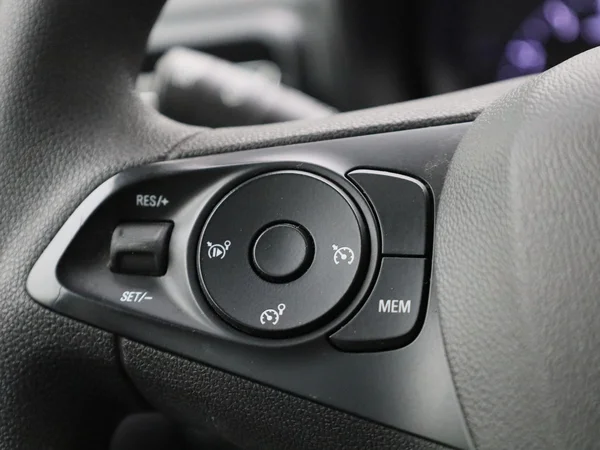 Opel Combo Life (2023) — foto 14 van 34