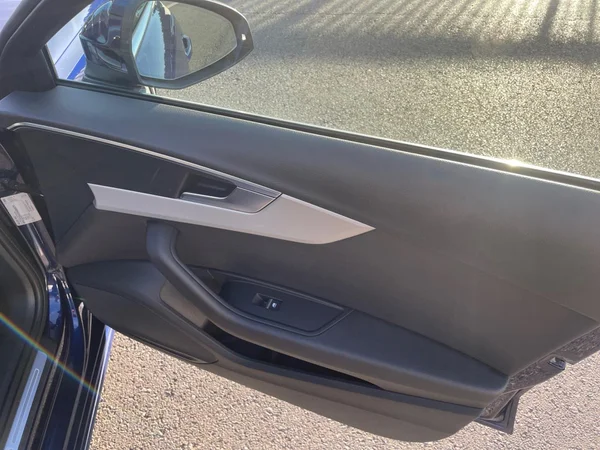 AUDI A4 SW Dsl (2023) — foto 8 van 19