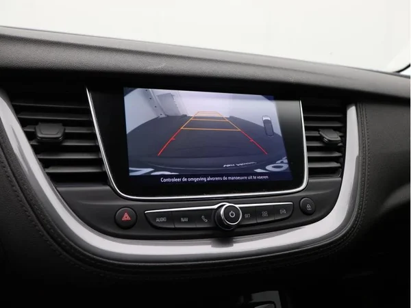 Opel Grandland X (2020) — foto 8 van 20
