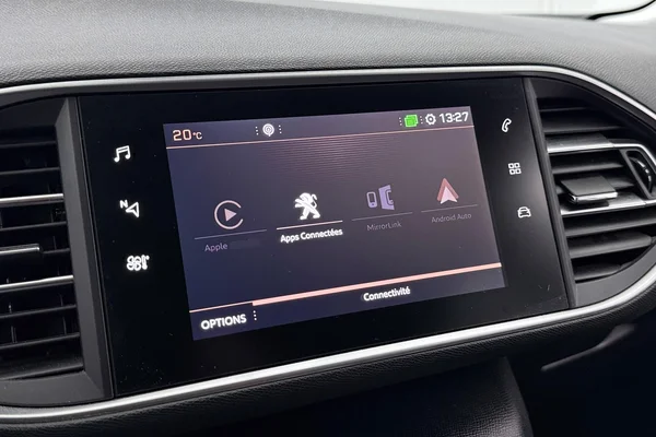 Peugeot 308 SW (2020) — foto 13 van 38