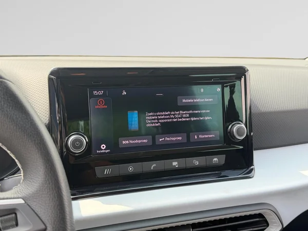 SEAT Arona (2023) — foto 8 van 21