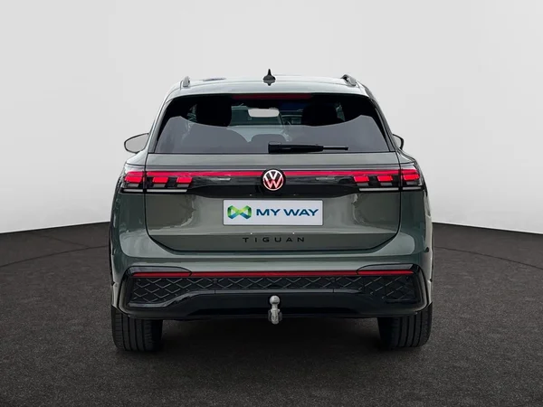 VOLKSWAGEN Tiguan (2025) — foto 7 van 18