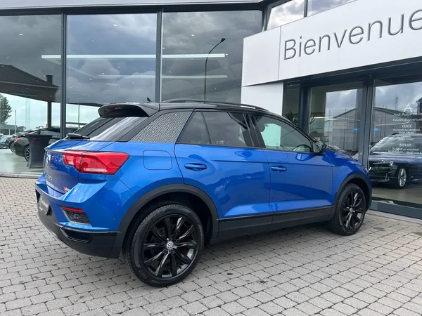 Volkswagen T-Roc (2020) — foto 15 van 24
