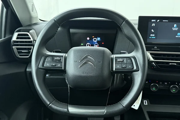 Citroen C4 (2024) — foto 2 van 21
