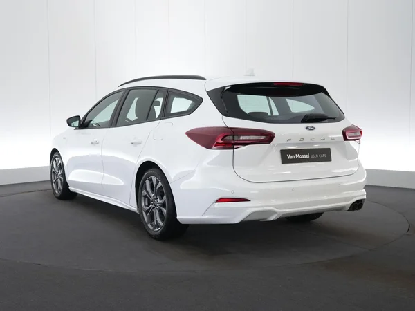 Ford Focus (2023) — foto 12 van 24