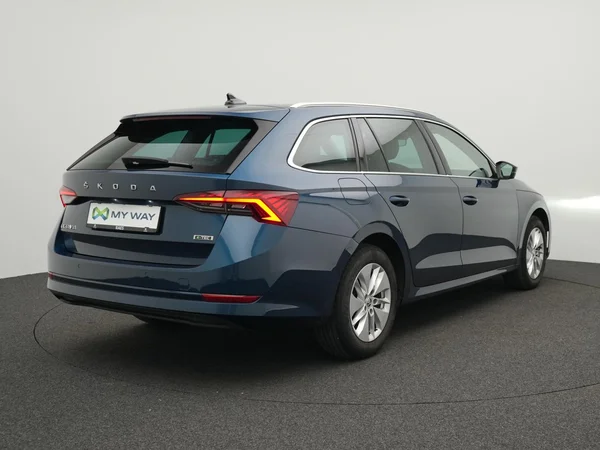 SKODA Octavia SW (2022) — foto 24 van 28