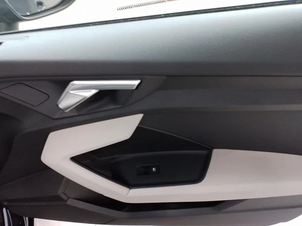 AUDI A3 Sportback (2023) — foto 9 van 22