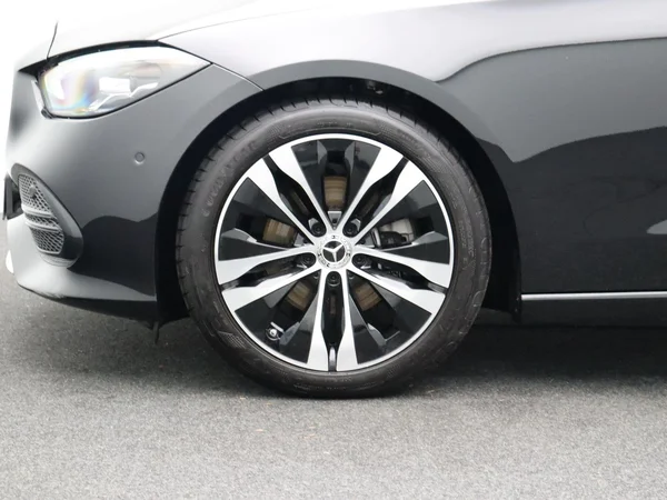 Mercedes-Benz C-Klasse (2024) — foto 29 van 31