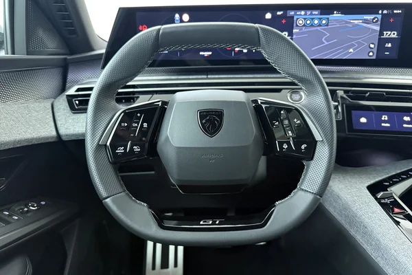 Peugeot 5008 (2025) — foto 2 van 22