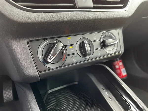 SKODA Scala (2023) — foto 8 van 21