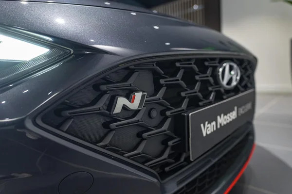 Hyundai i30 (2023) — foto 8 van 44
