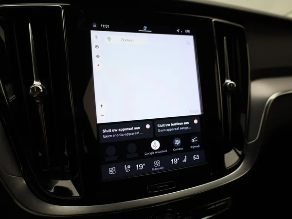 Volvo V60 (2022) — foto 17 van 41