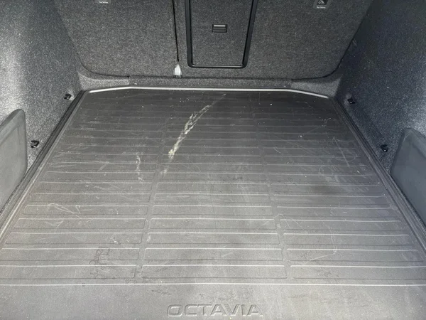 SKODA Octavia Combi (2026) — foto 14 van 24