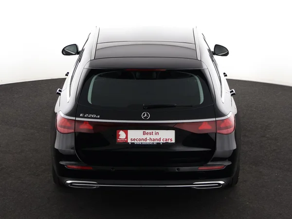 MERCEDES E 220 (2024) — foto 26 van 29