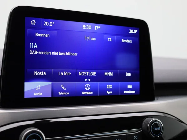 Ford Kuga (2022) — foto 9 van 41