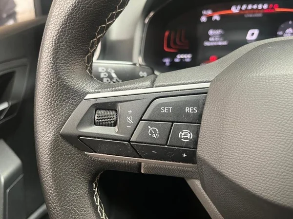 SEAT Ibiza 5P/D (2023) — foto 7 van 30