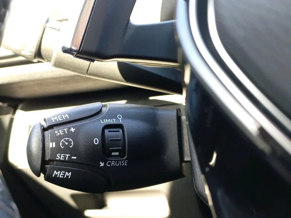 Peugeot 3008 (2020) — foto 8 van 18