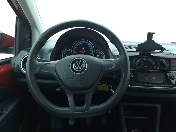 Volkswagen Up! (2022) — foto 7 van 23