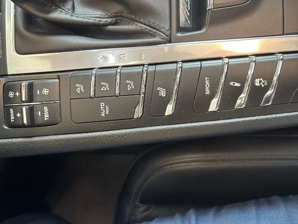 Porsche Macan (2019) — foto 15 van 26