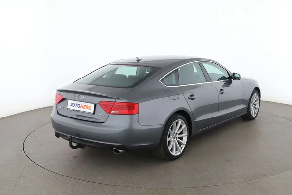 Audi A5 (2015) — foto 12 van 16