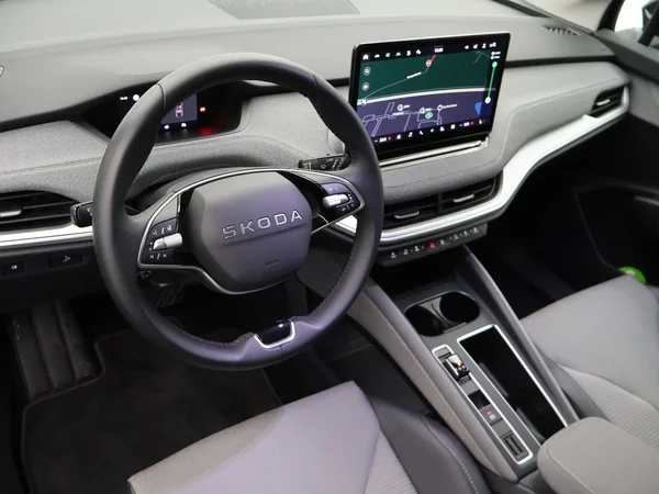 SKODA Enyaq (2026) — foto 2 van 23