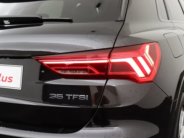 AUDI Q3 (2024) — foto 8 van 19