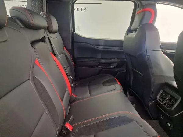 Ford Ranger — foto 14 van 17