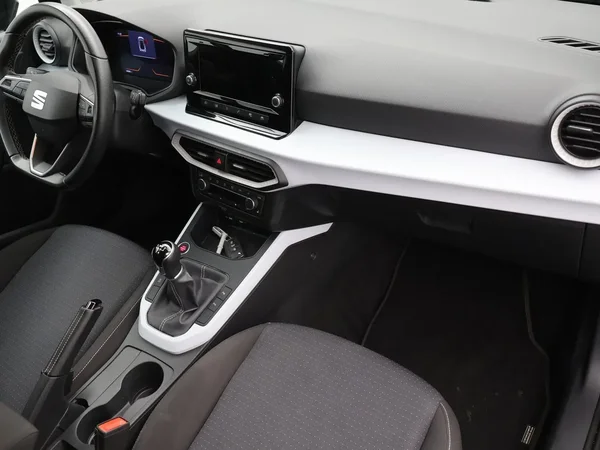 SEAT Arona (2024) — foto 21 van 22