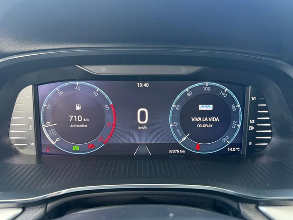 SKODA Octavia Combi (2024) — foto 4 van 20