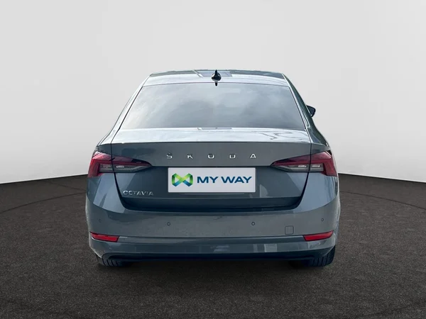 SKODA Octavia (2023) — foto 13 van 18