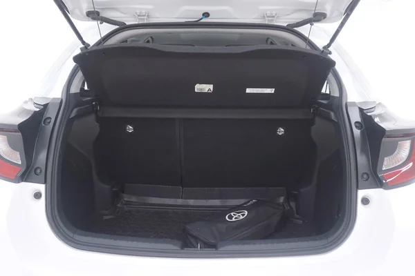 Toyota Yaris Cross (2022) — foto 8 van 39