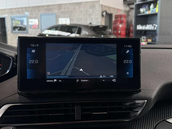 Peugeot 3008 (2022) — foto 3 van 18